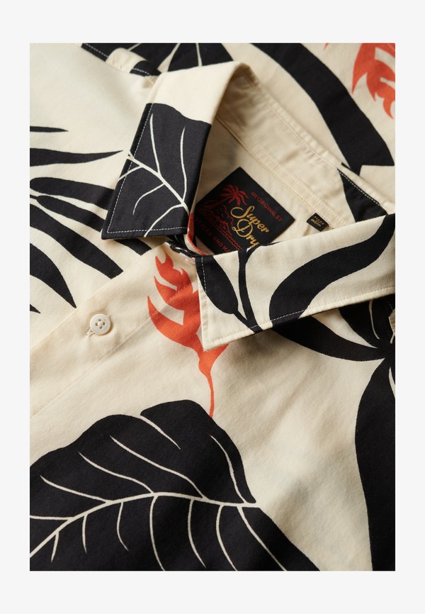 Superdry & Co HAWAIIAN BOX FIT - Shirt - silhouette off white