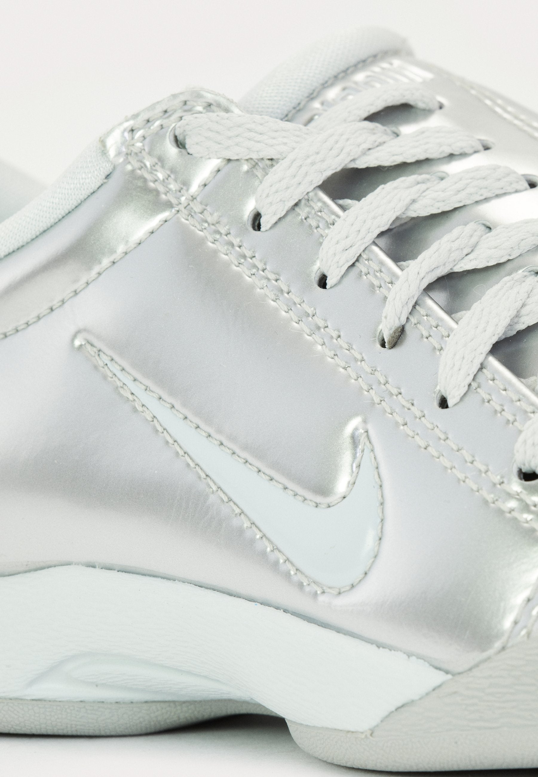 Nike Sportswear T90 UNISEX