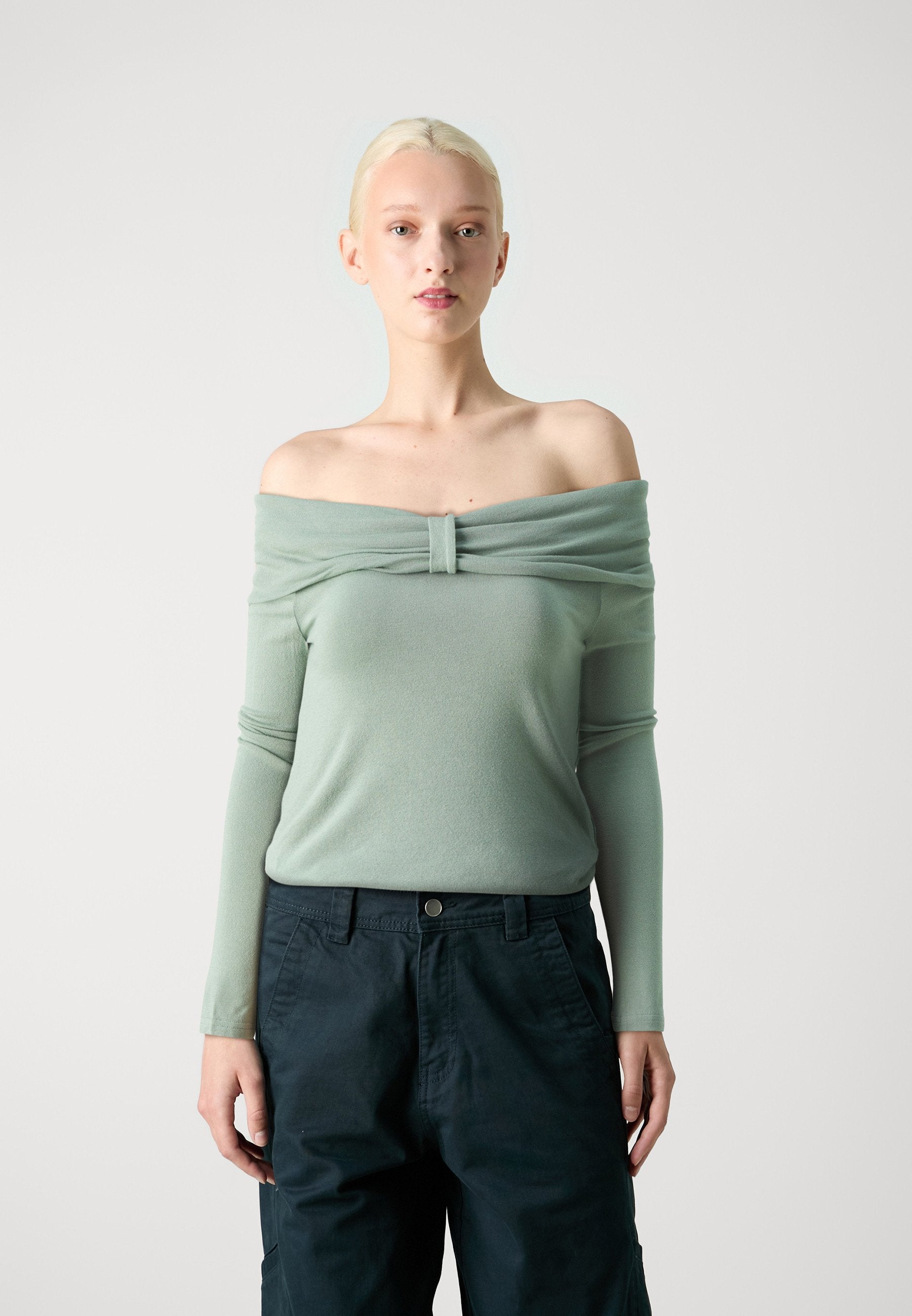 ONLY ONLFAYOLA OFF SHOULDER BOW