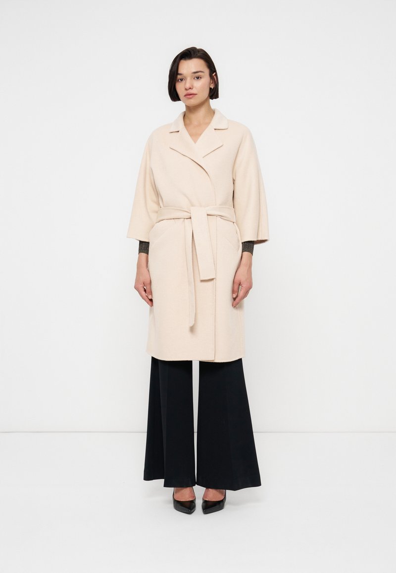 VESTAGLIA KIMONO Media 1
