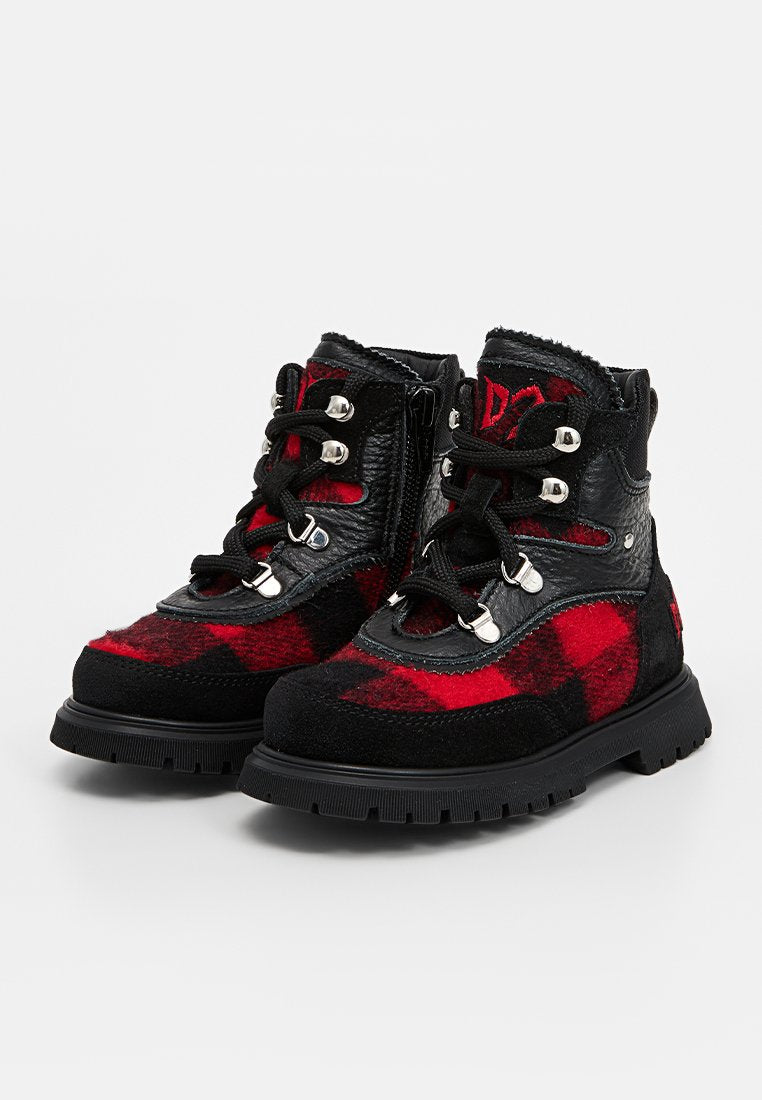 Dsquared2