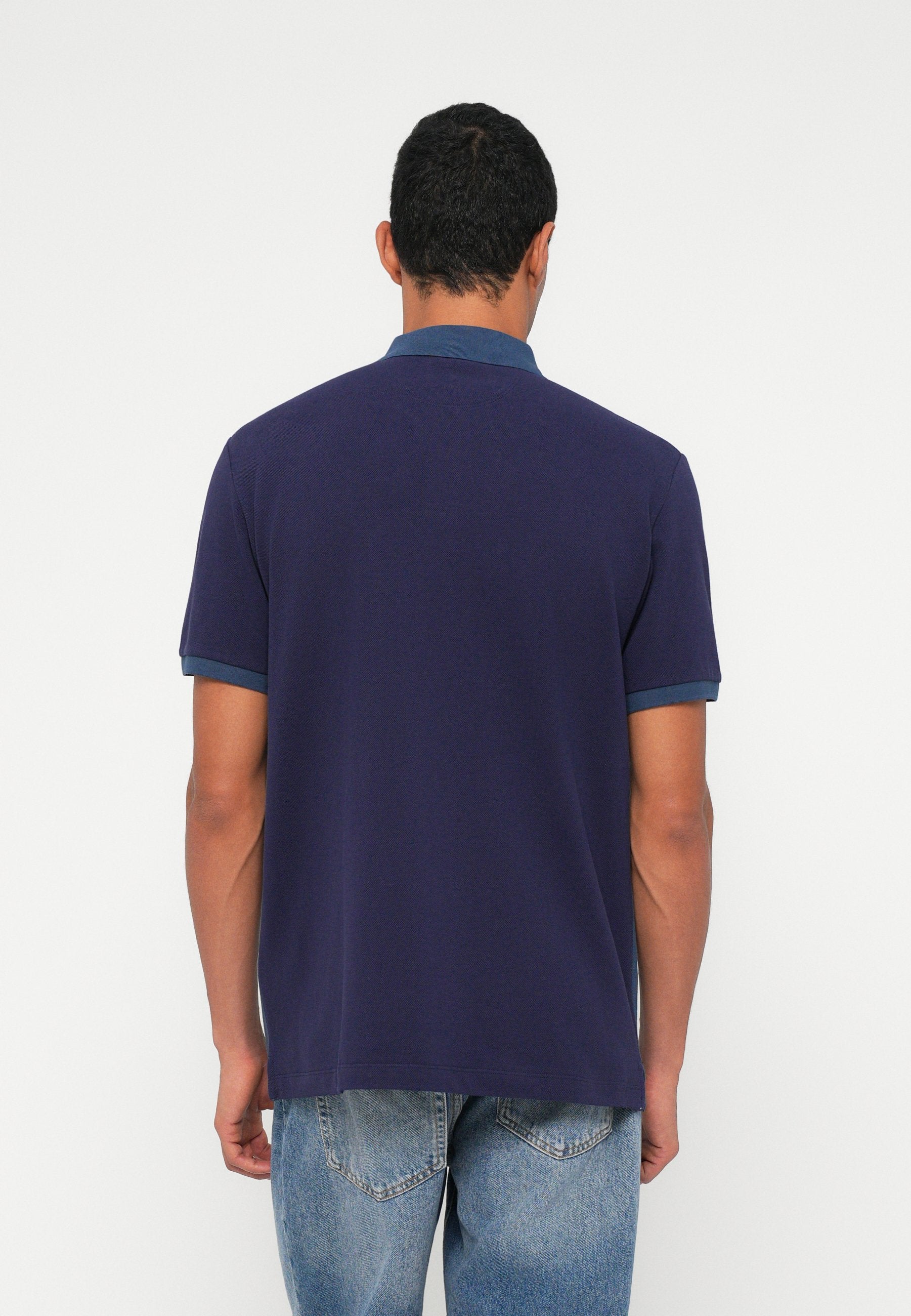Hackett London