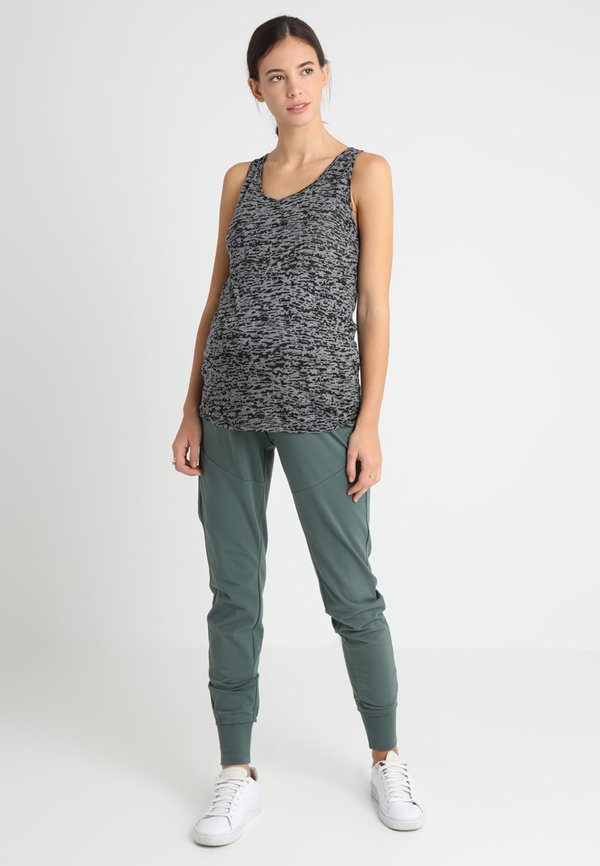 Esprit Maternity