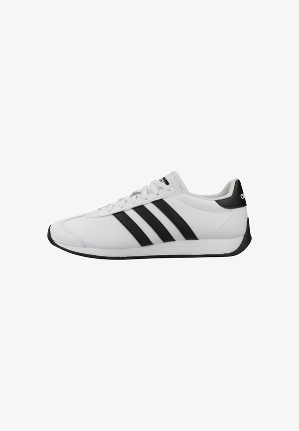 adidas Sportswear RUNVISTA - Trainers - blanco