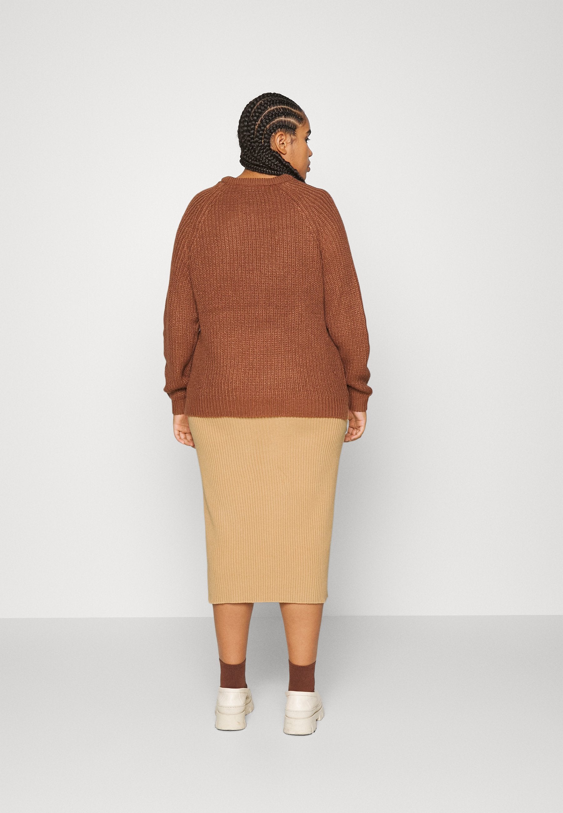 Glamorous Curve SKIRT
