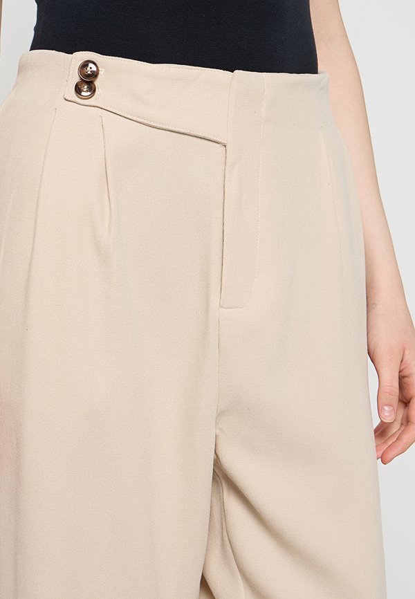 Apricot PEACHED