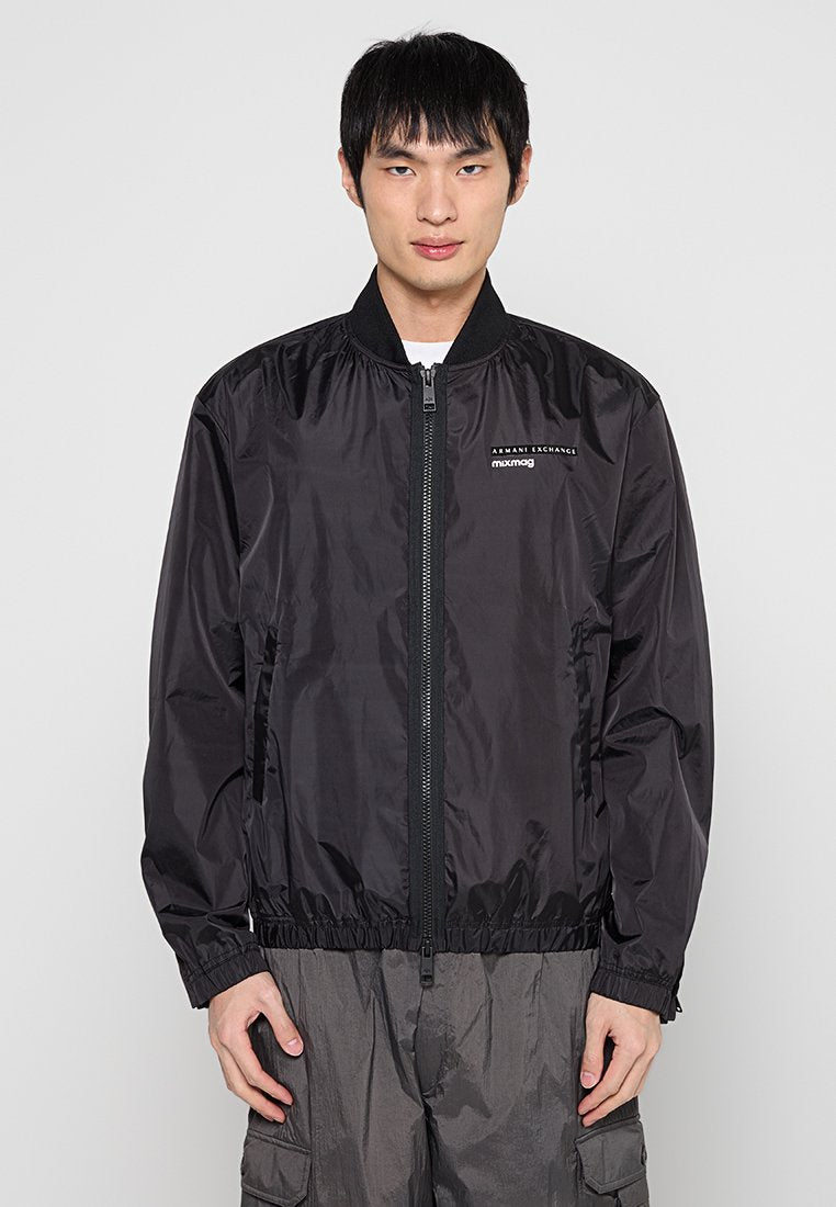 Armani Exchange Bomberjacke Media 1