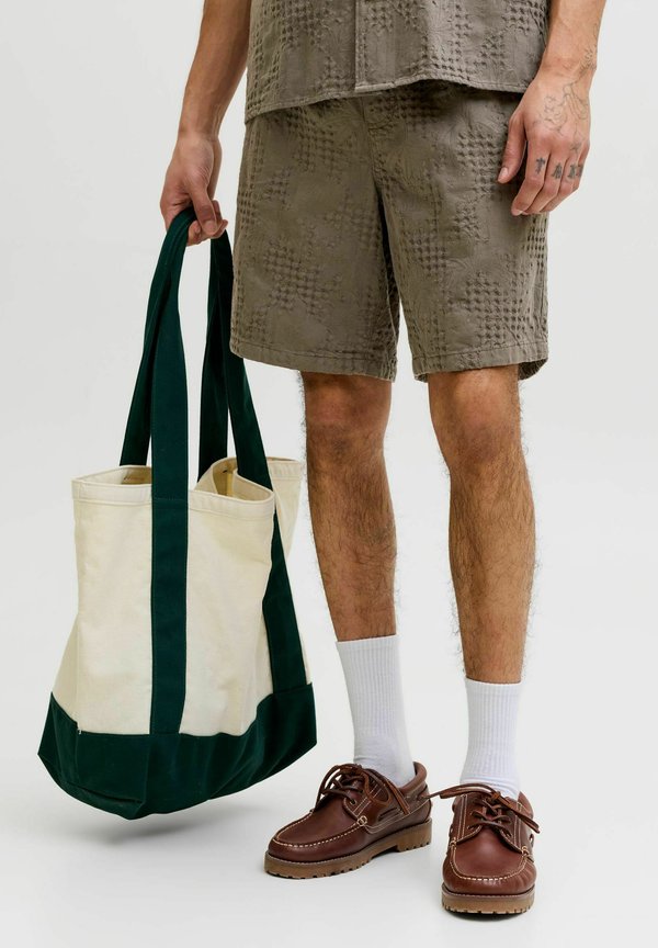 Jack & Jones Relaxed Fit - Shorts - vintage khaki