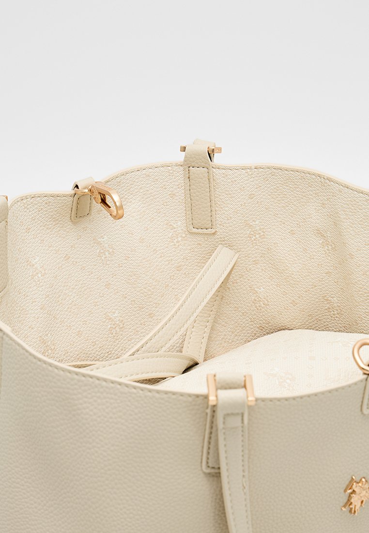 U.S. Polo Assn. LEISURE