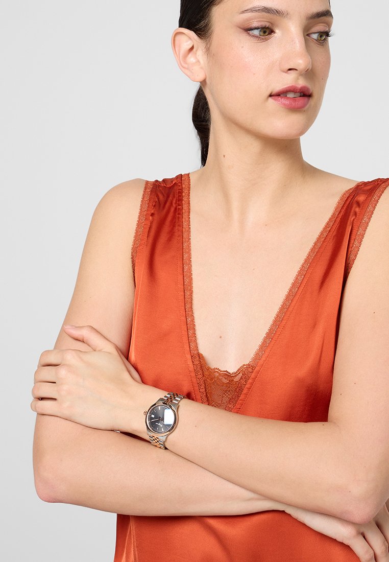 FERRAGAMO Uhr Media 2