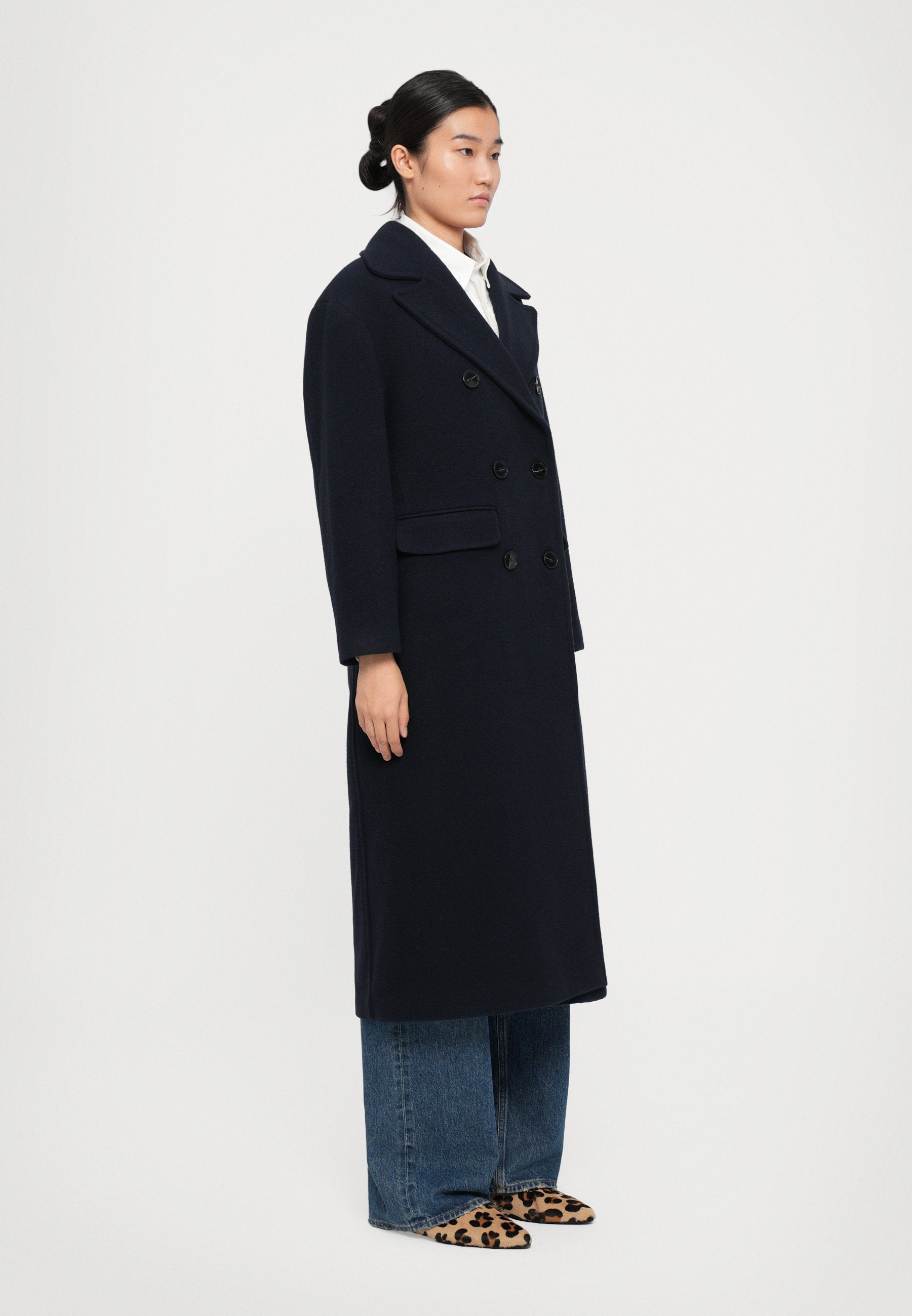 STUDIO ID DOUBLE BREASTED COAT