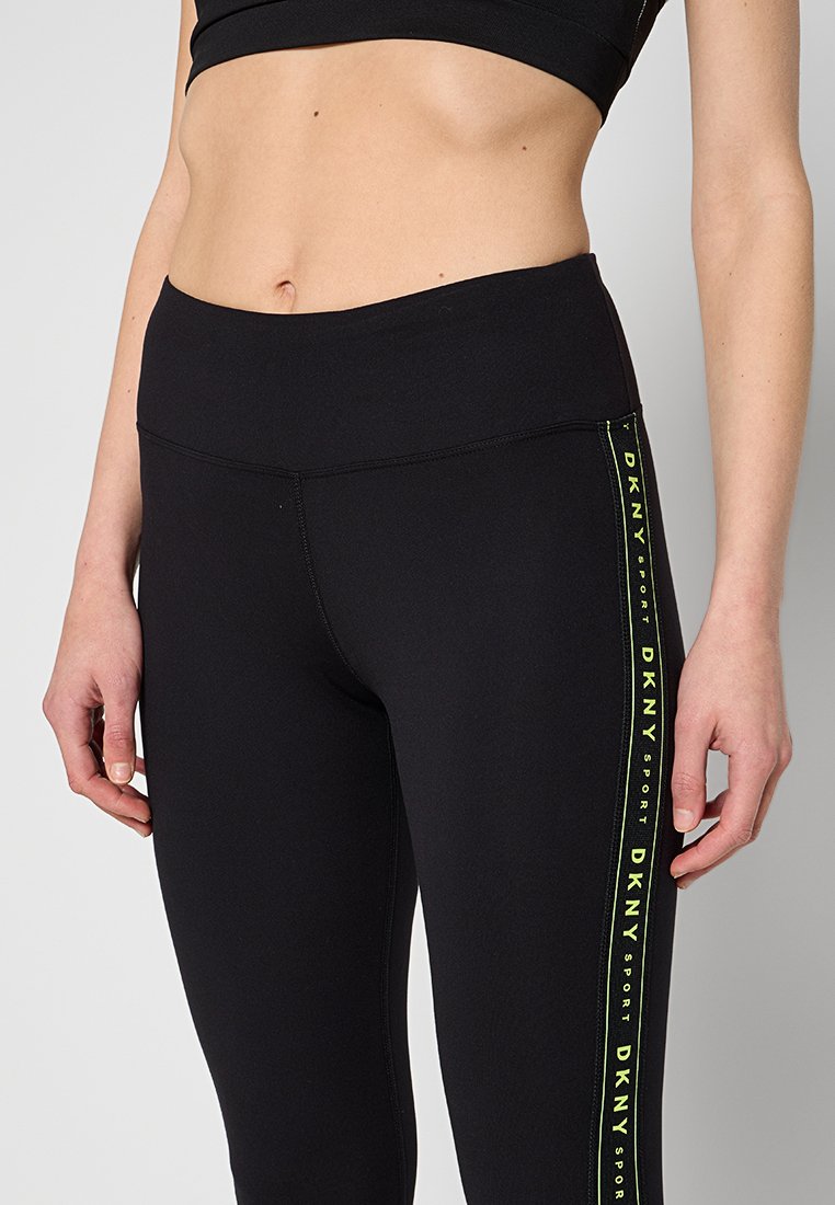 DKNY Sport