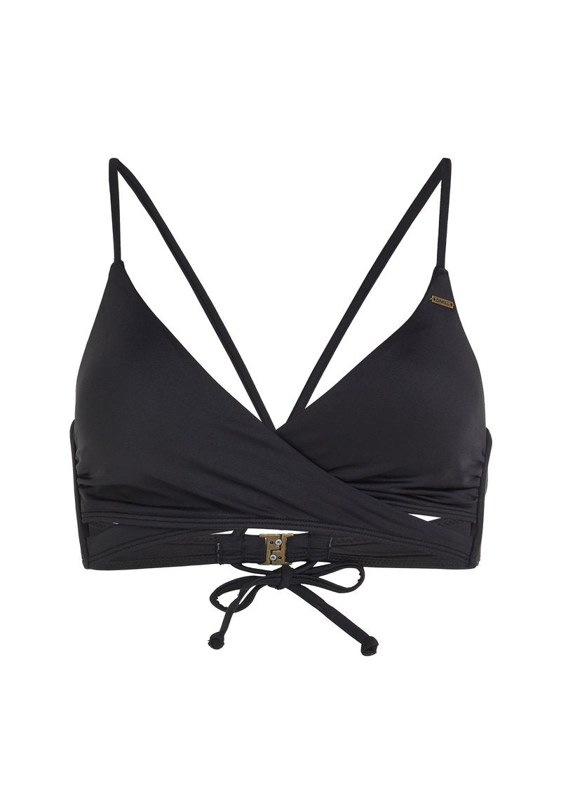 Schwarzer Bikini-Oberteil mit dreieckigen Cups, verstellbaren Trägern, gewickeltem Design und einem goldfarbenen Verschluss in der Mitte. Glatte Textur.