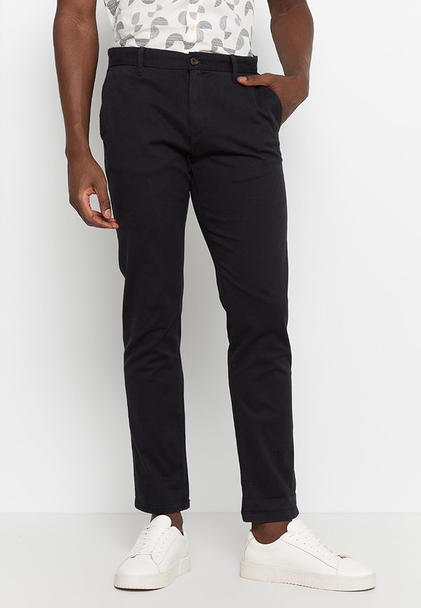 Ben Sherman SLIM FIT
