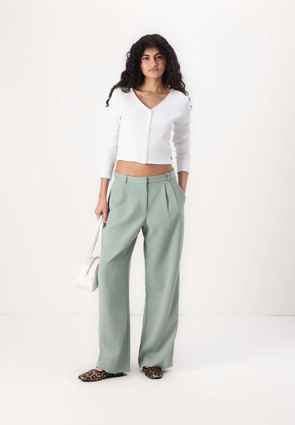 Abercrombie & Fitch Curve Love A&F Sloane Low Rise Tailored Wide Leg Pant