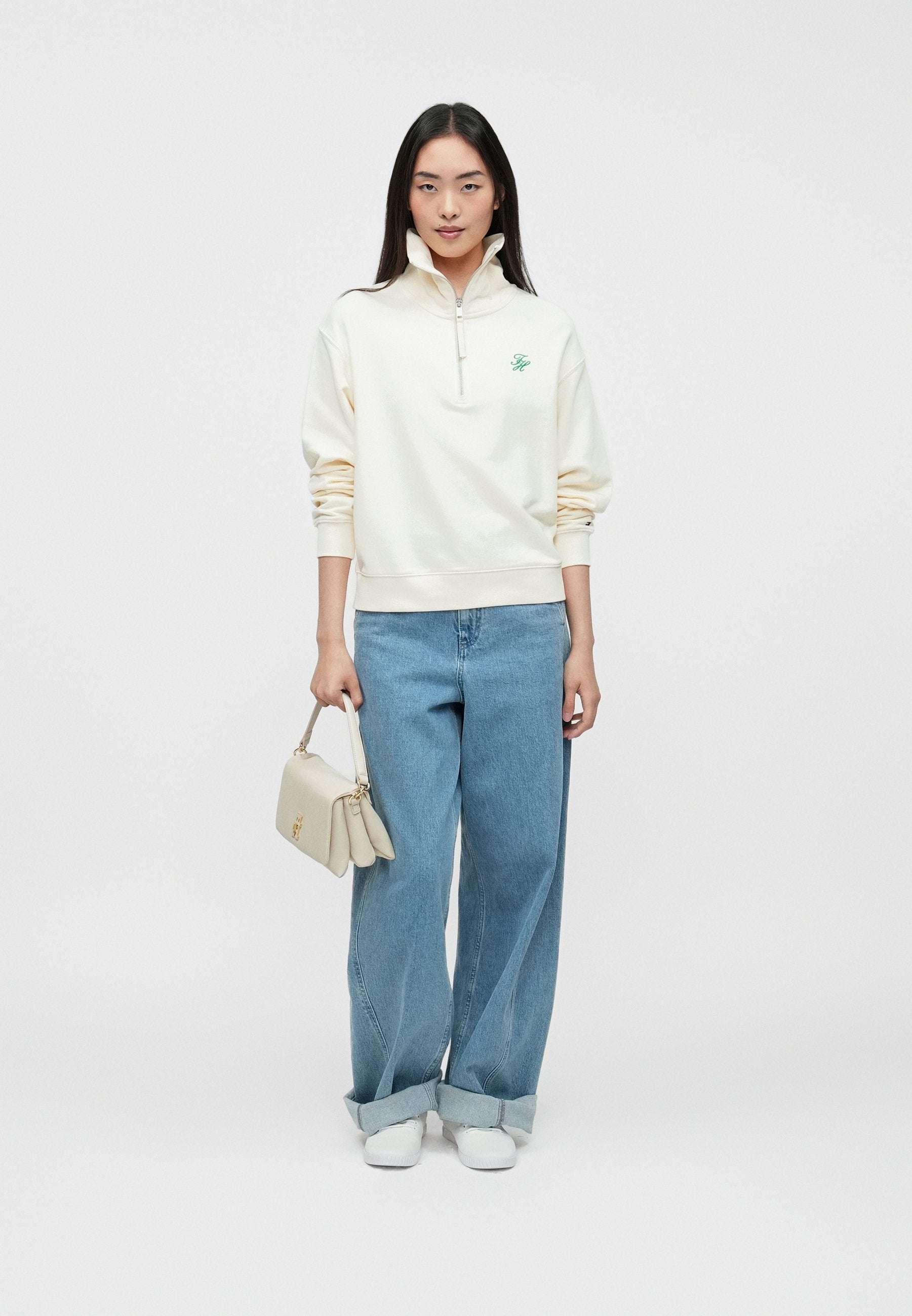 LOGO EMBROIDERY TERRY HALF-ZIP JUMPER Media 2