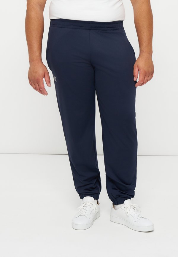 EA7 Emporio Armani