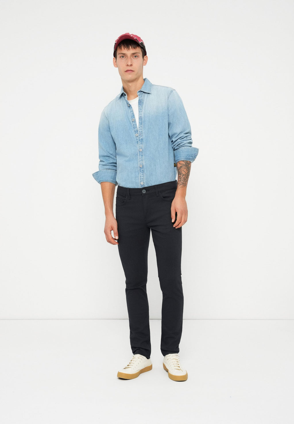 ONSLOOM SLIM FIT PANT Media 2