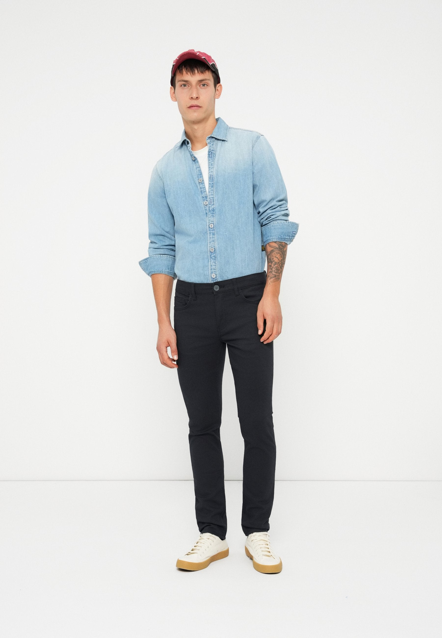 ONSLOOM SLIM FIT PANT Media 2