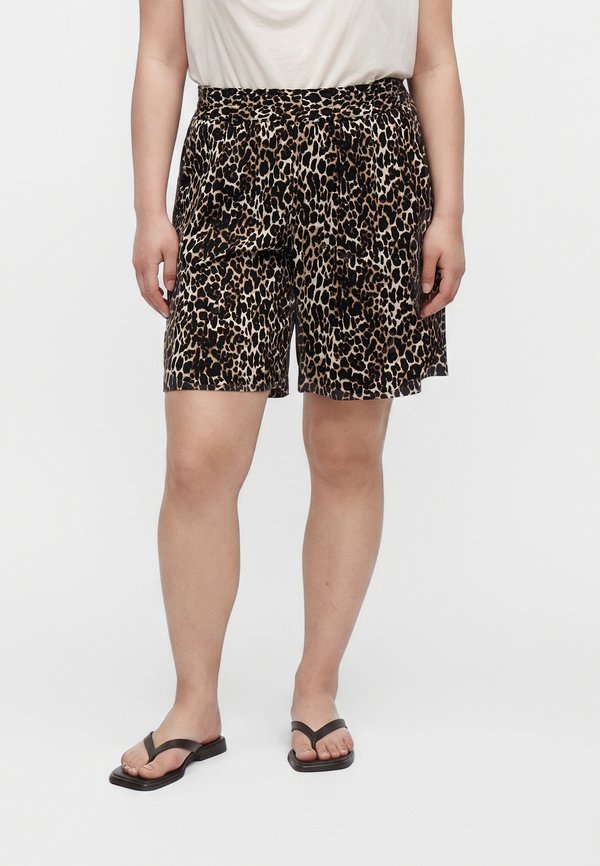 Vero Moda Curve VMCEASY JOY - Shorts - black