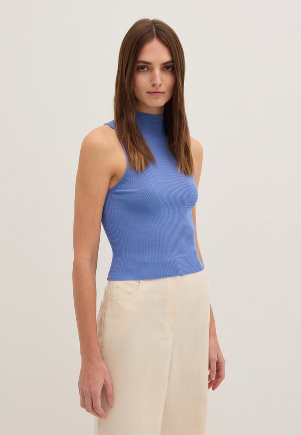 Stefanel FLAT WITH MOCK NECK