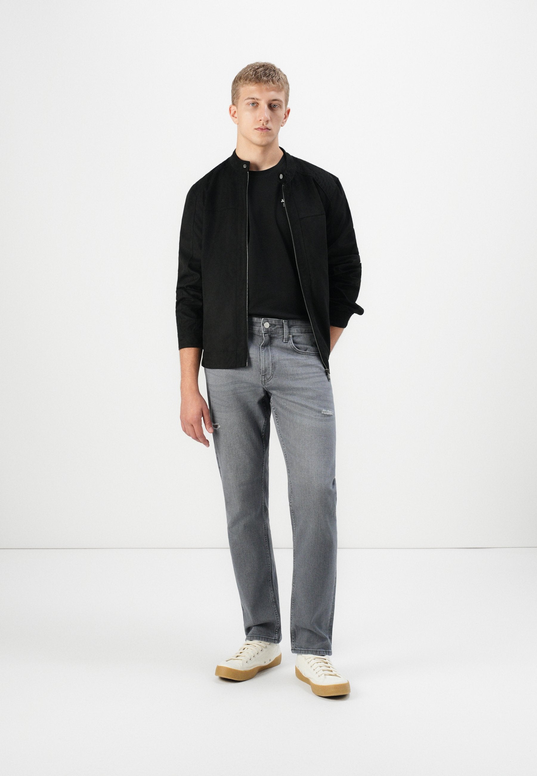 ONSMIKE JACKET Media 2