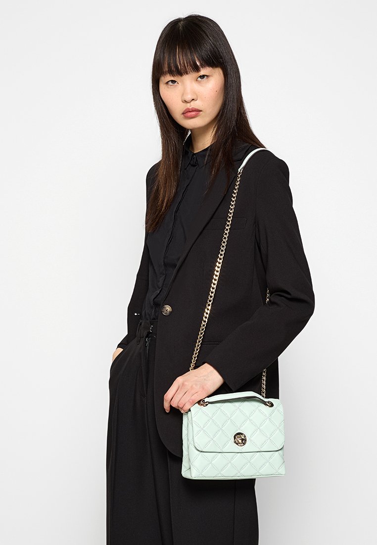 kate spade new york