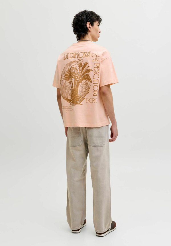 Jack & Jones T- - Print T-shirt - peach melba