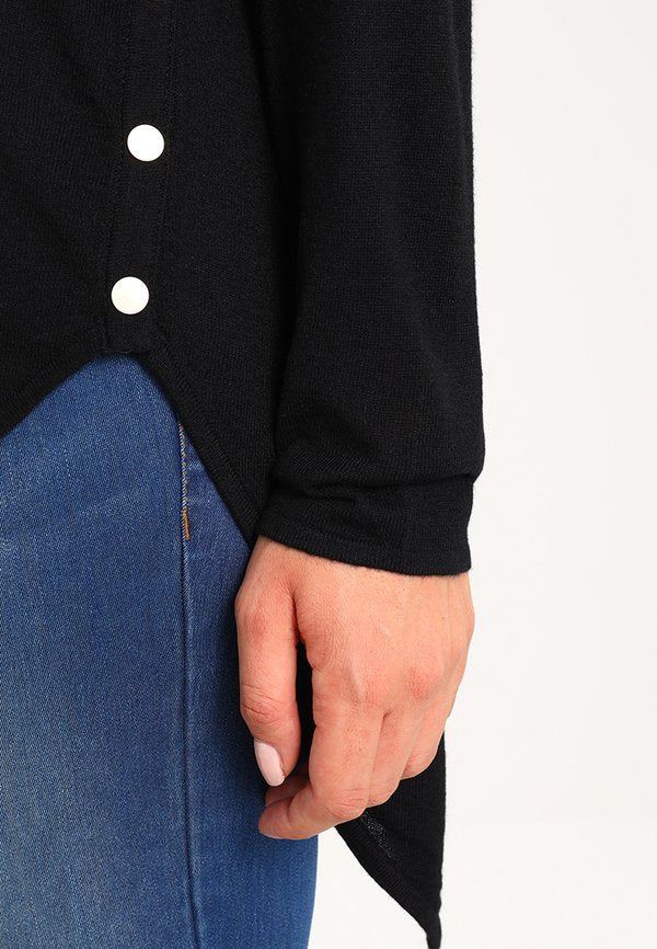 ISABELLA OLIVER THE SIGNATURE NURSING JUMPER