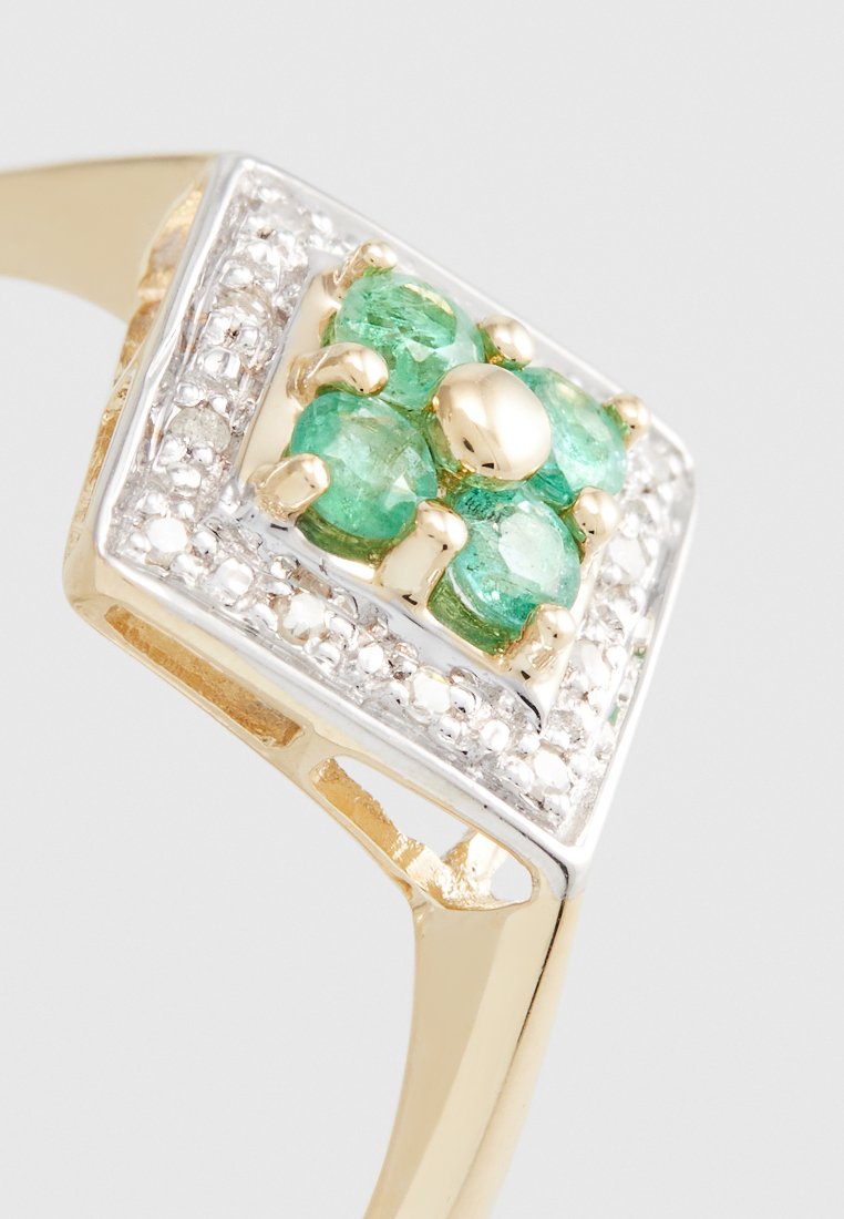 Art Deco 0,039 CT. DIAMOND