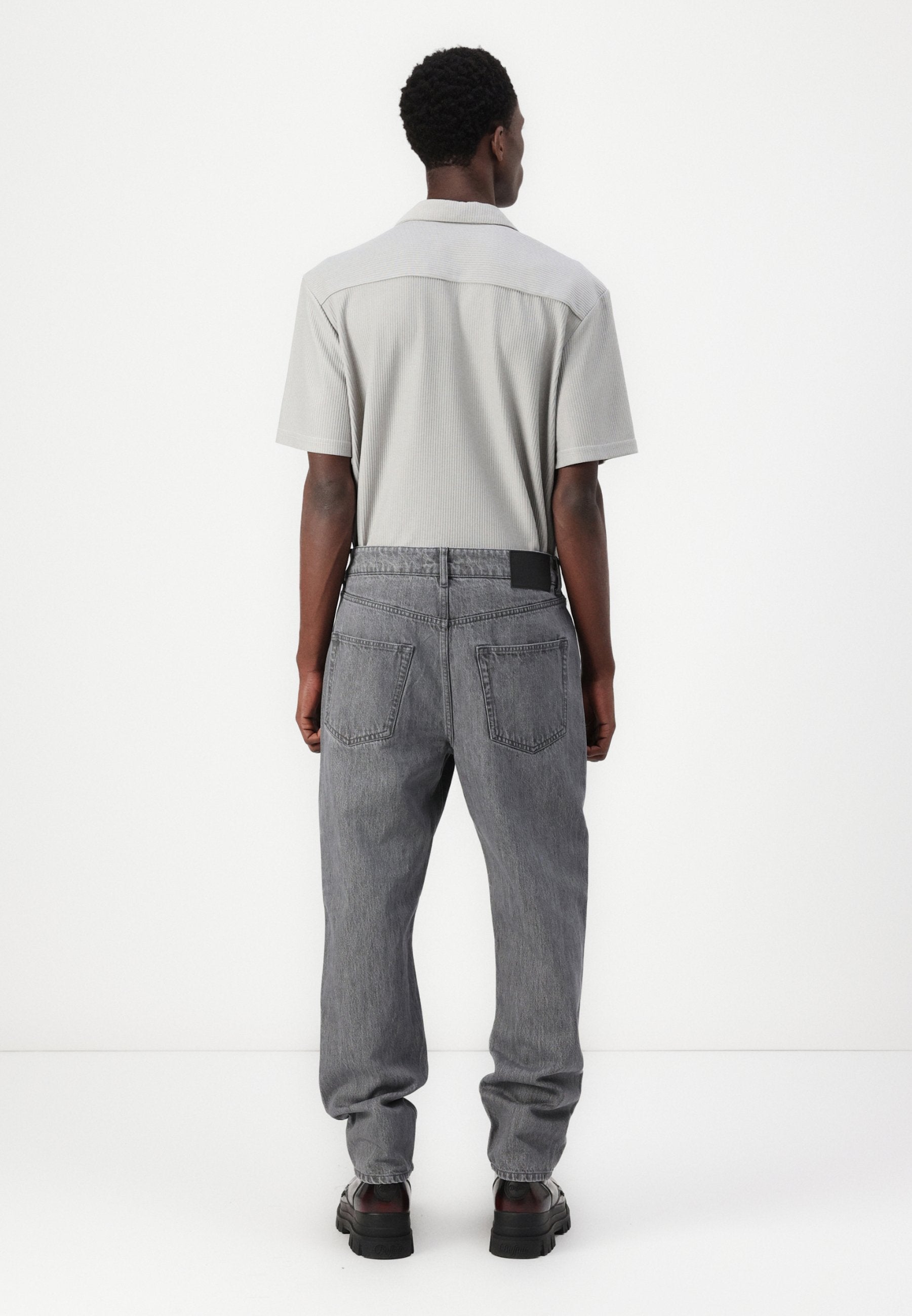 Loose-fit ONSTYE Mid waist Loose Fit Media 3