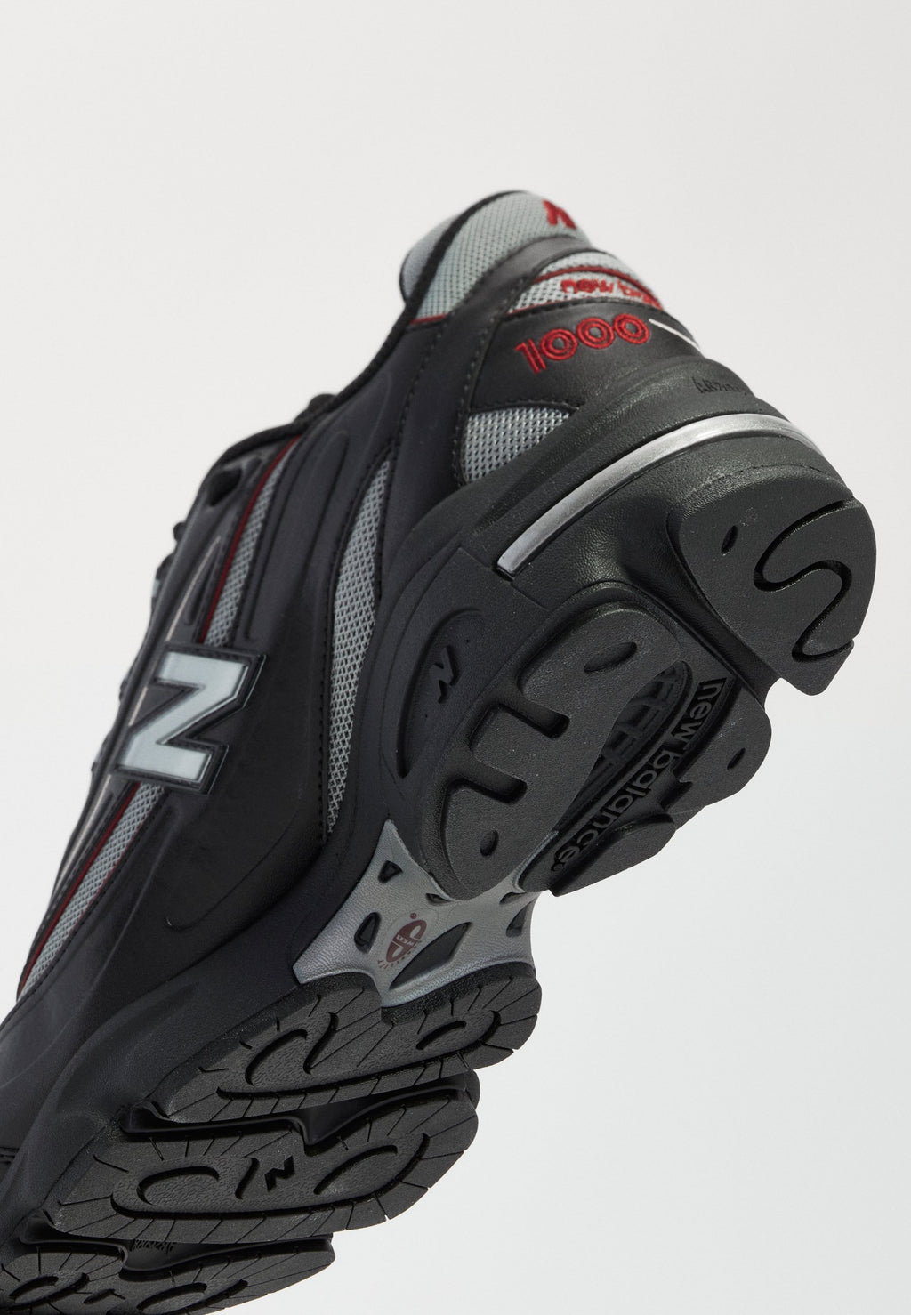 New Balance M1000 UNISEX