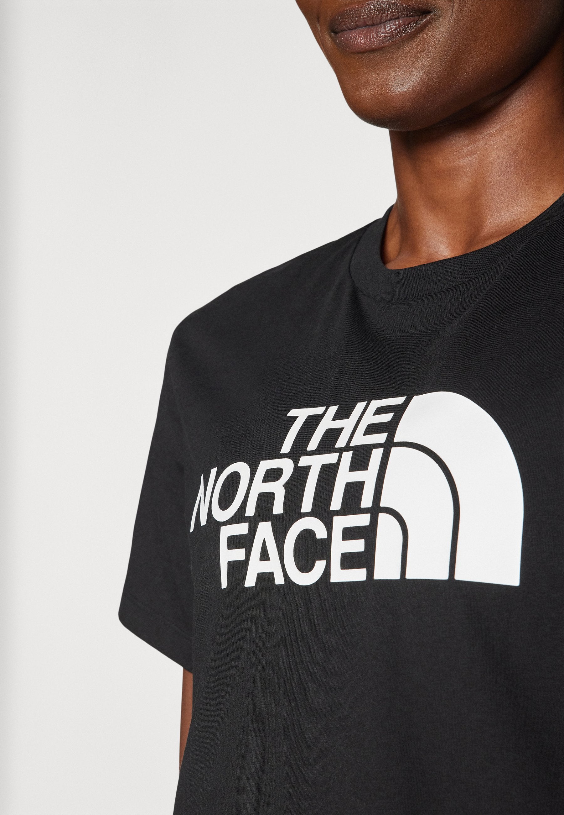 The North Face EASY RELAXED CROPPED TEE