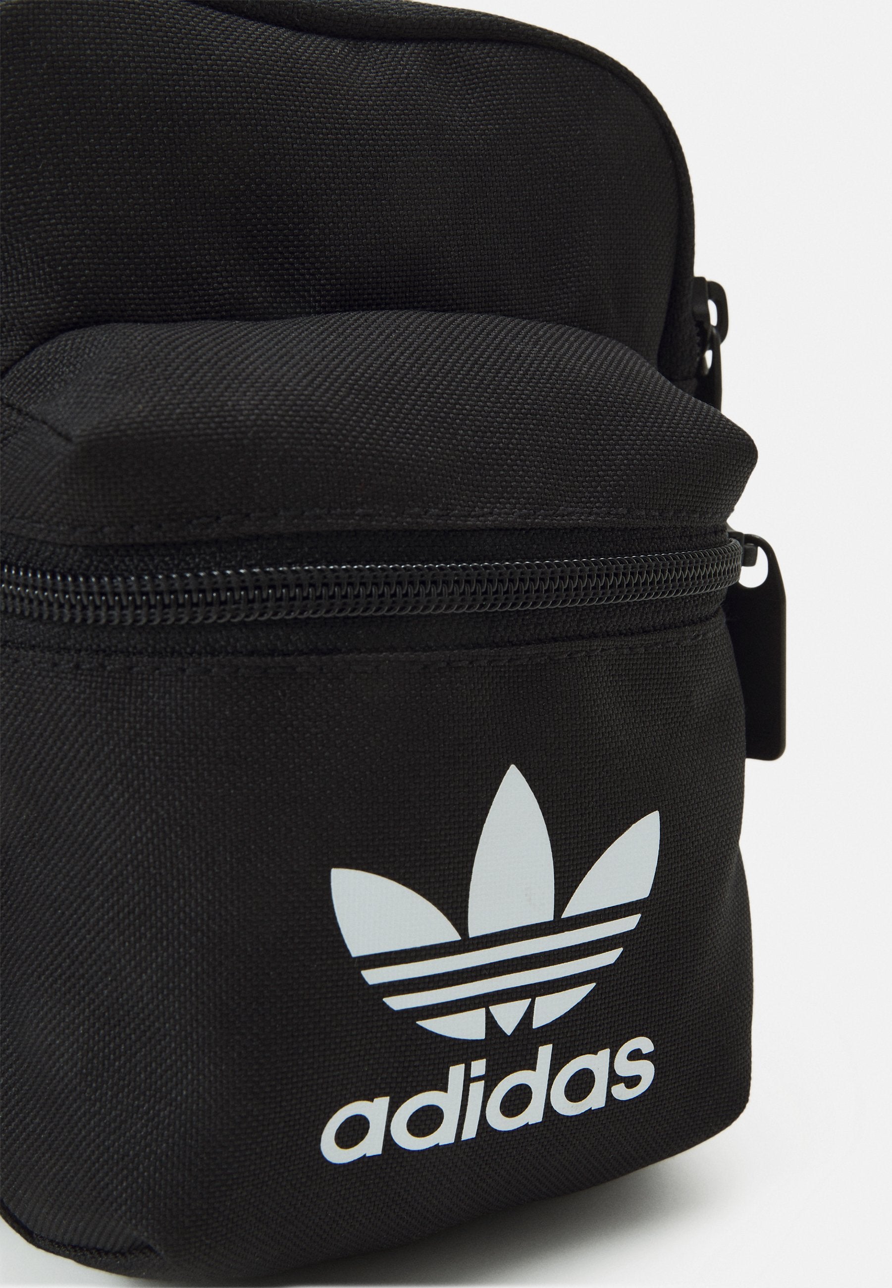 adidas Originals ADICOLOR CLASSIC FESTIVAL