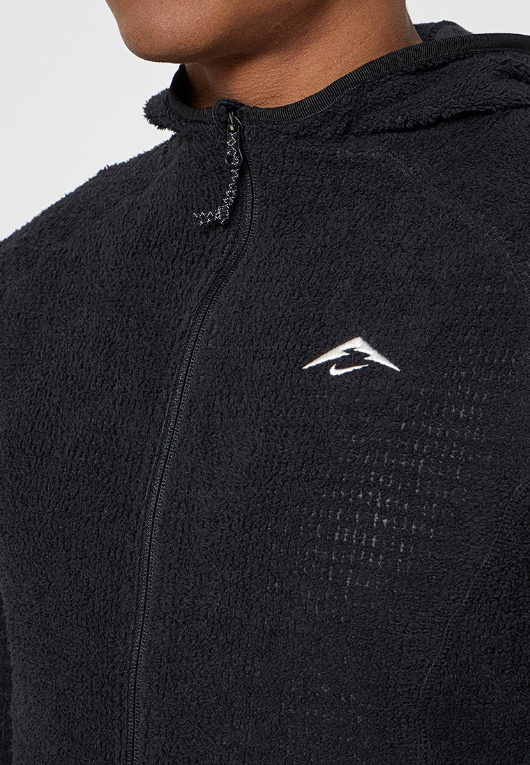 Nike Performance