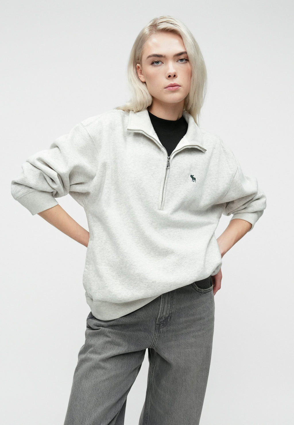 Abercrombie & Fitch LOOSE