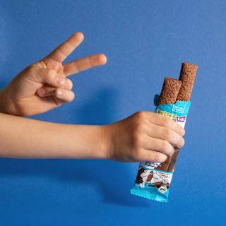 Kindersnack Crunchy Sticks mit Cremefüllung Haselnuss, Kakao & Kokos ab 4 Jahren Freche Freunde