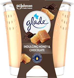 Duftkerze im Glas Indulging Honey & Chocolate 112 g glade