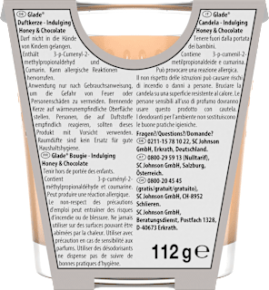 Duftkerze im Glas Indulging Honey & Chocolate 112 g glade