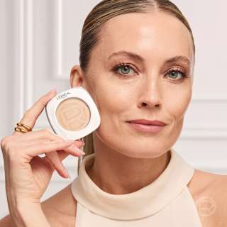 Foundation True Match Hyaluron Tinted Balm 3 Light  L'ORÉAL PARiS