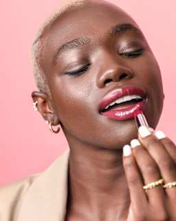 Lippenstift Color Riche Glow Paradise 115 Rose Euphorique L'ORÉAL PARiS