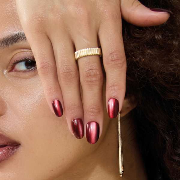 Künstliche Nägel Soft Gel Press Ons Merlot Glass Short Almond Maniko