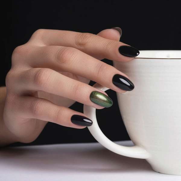 UV Nagellack Pure Black NÉONAIL