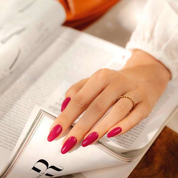 UV Nagellack Seductive Red NÉONAIL