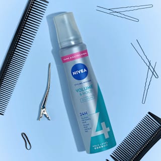 Schaumfestiger Volumen Kraft & Pflege NIVEA