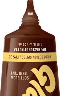 Foundation Buttermelt Glaze mit LSF 30, 09 Hazelnut Butta NYX PROFESSIONAL MAKEUP
