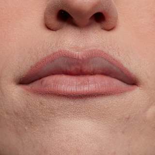 Lipliner Line Loud 13 Fierce Flirt  NYX PROFESSIONAL MAKEUP