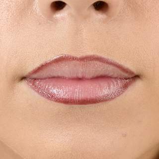 Lipliner Lip Shift Ink REVOLUTION