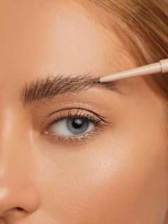 Augenbauenstift Insta-fill Brow Pencil Blonde SHEGLAM