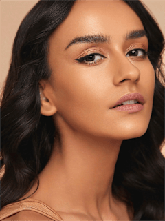 Contouring Liquid Sun Sculpt Warm Honey SHEGLAM